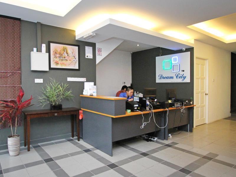 Dream City Kuching Extérieur photo